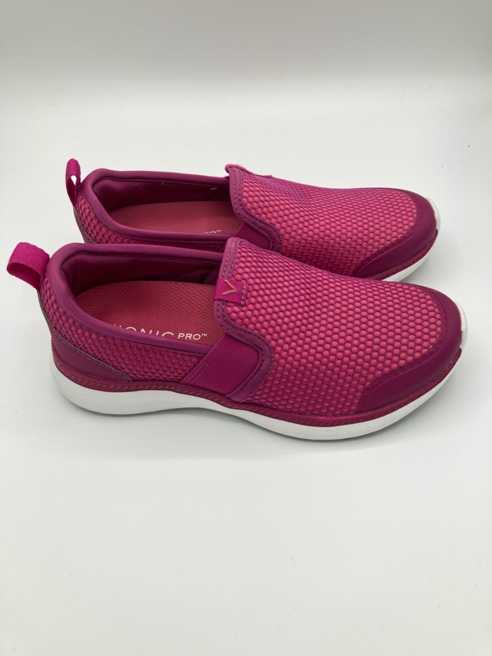 Vionic Pro With Bio-Grip Women's Julianna Size 5 Pink Slip-on Sneaker Mesh